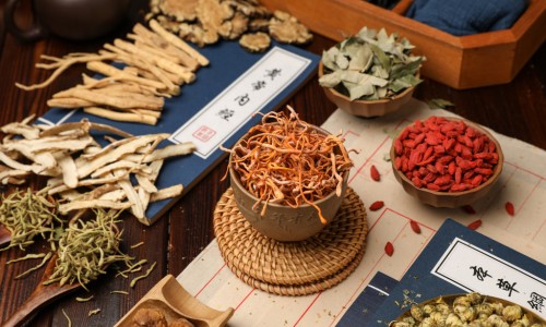 身上出现老年味-怎么除掉身上的老年味专区_身上的老年味怎么去除小妙招专区_我身上的老年味如何去除网